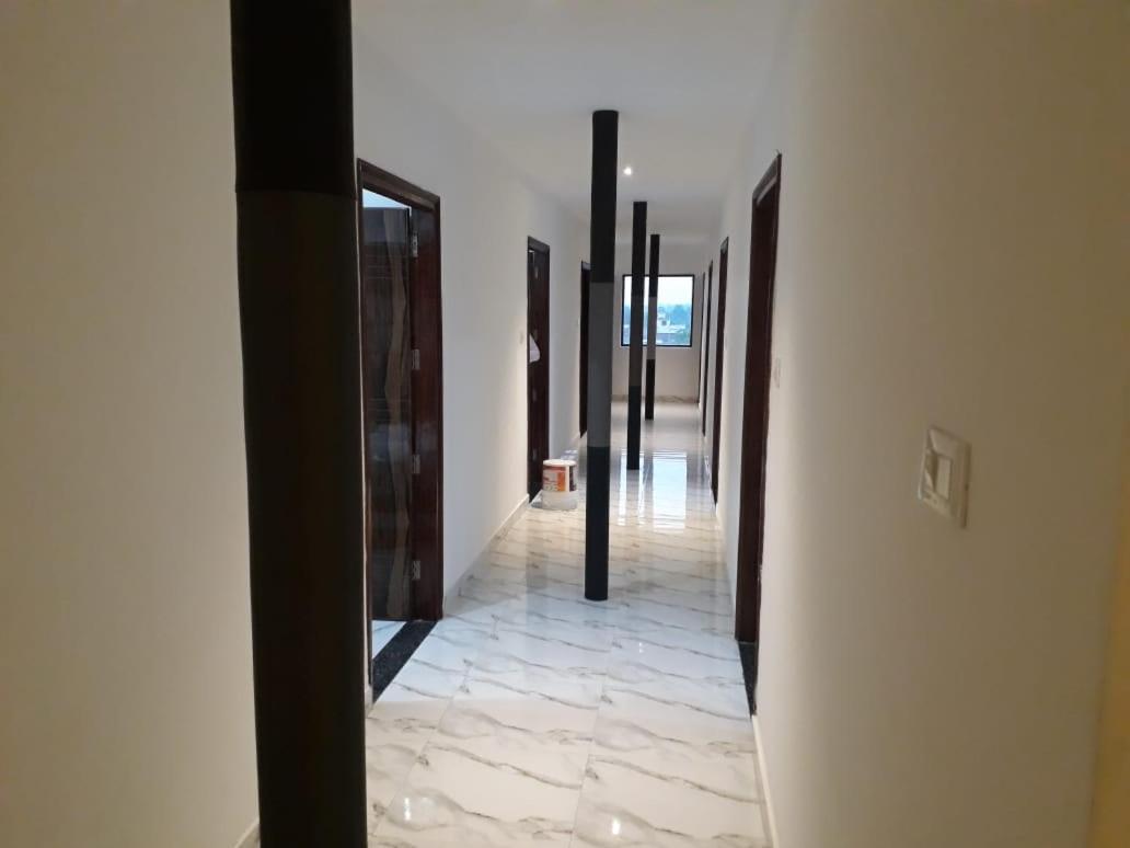 Hotel Neelam Moga Ludhijána Exteriér fotografie